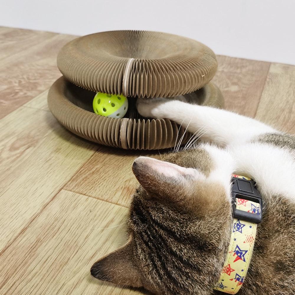 Waarom Je Dit Speeltje Nodig Hebt voor Je Kat: Eindeloos Speelplezier en Bescherming voor Je Meubels