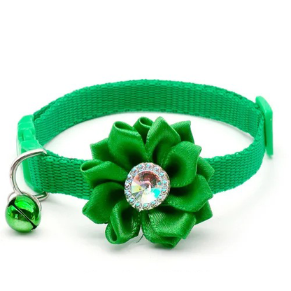 Bloemen Halsband met Belletje in verschillende Kleuren